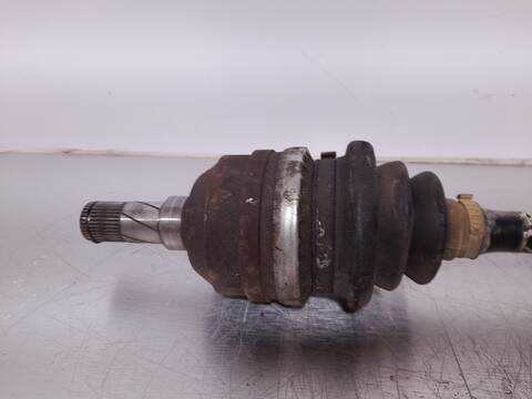 Foto 3ª: Transmision Delantera Derecha Opel Astra CLUB BERLINA 101CV 74KW [Y20DTH] (2000)