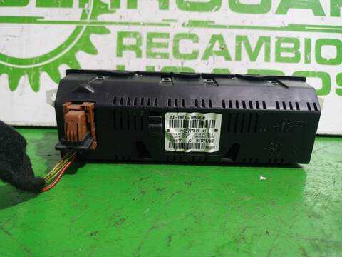 Foto 2ª: Pantalla Multifuncion Citroen C3 EXCLUSIVE 68CV 50KW [8HZDV4TD] (2014)