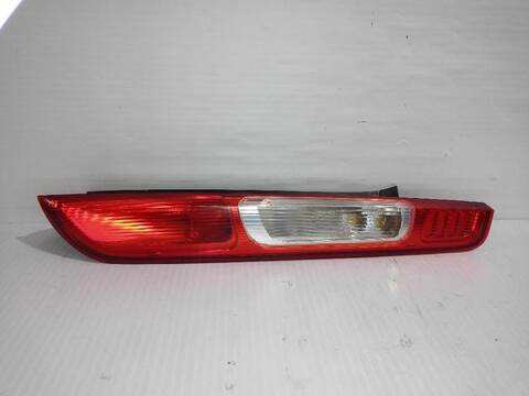 Piloto Trasero Derecho Ford Focus TREND 101CV