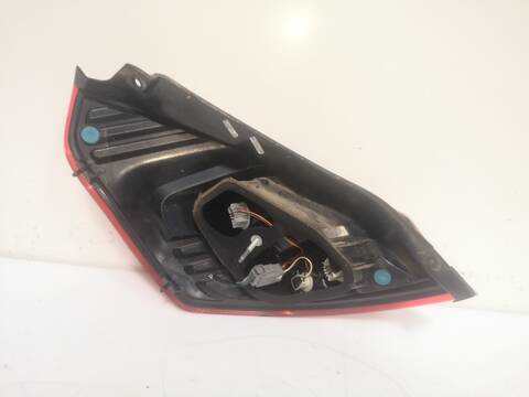 Foto 2ª: Piloto Trasero Derecho Ford Fiesta SNJB (2013)