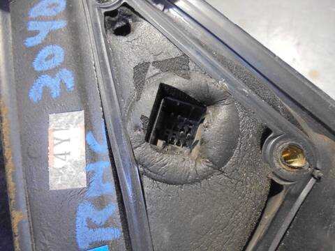 Foto 2ª: Retrovisor Derecho Hyundai Terracan 2.5 TCI 101CV 74KW [D4BH] (2001)