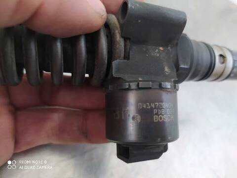 Foto 3ª: Inyectores Volkswagen Touran ADVANCE 140CV 103KW (2003)