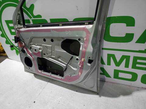 Foto 3ª: Puerta Delantera Derecha Opel Astra ESSENTIA BERLINA 90CV 66KW [Z14XEP] (2006)