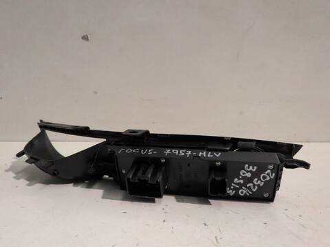 Foto 3ª: Botonera Elevalunas Ford Focus M1DA (2012)