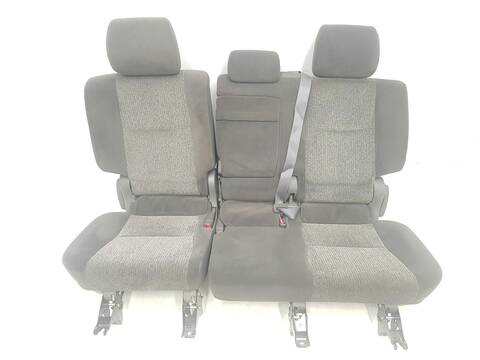 Foto 2ª: Juego Asientos Completos Toyota Land Cruiser 3.0 TD 163CV AUT. [1KDFTV] (2002)