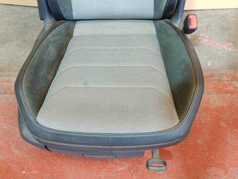 Foto 2ª: Asiento Delantero Derecho Volkswagen Tiguan DADA (2019)