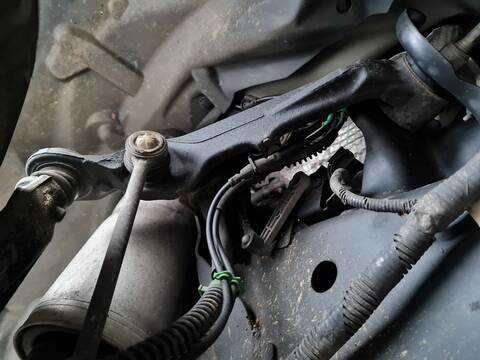 Brazo Suspension Delantero Izquierdo Land Rover Range V6 TD HSE 245CV 180KW