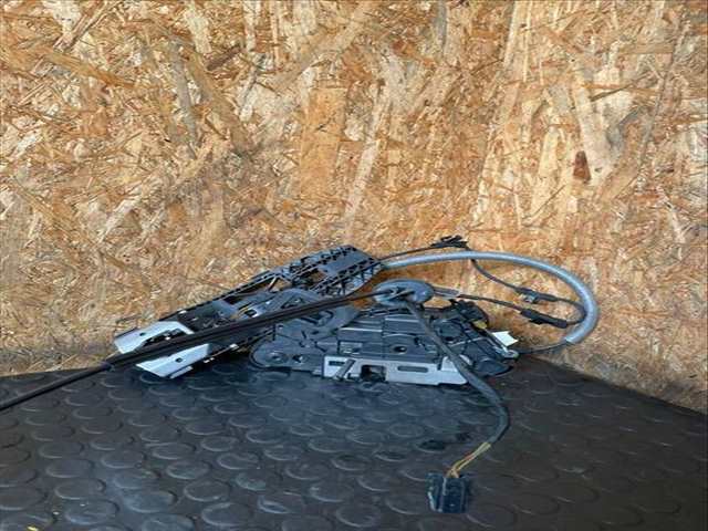 Foto 3ª: Cerradura Puerta Delantera Izquierda Seat Leon CUPRA 290 290CV (2012)