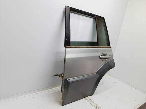 Foto 4ª: Puerta Trasera Izquierda Hyundai Terracan 2.5 TCI 101CV 74KW [D4BH] (2001)