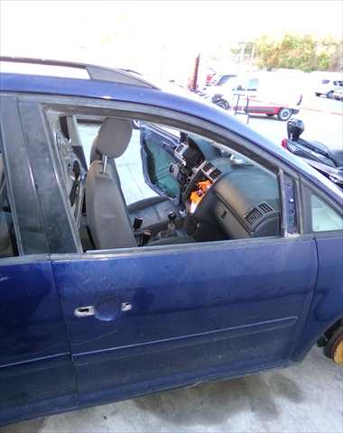 Puerta Delantera Derecha Volkswagen Touran 1.9 TDI 2003-2006