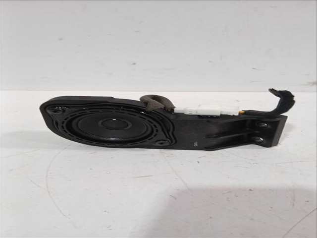 Foto 2ª: Altavoz Hyundai i20 1.0 T-GDI 101CV 74KW [G3LE] (2025)