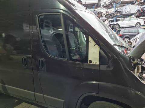 Puerta Delantera Derecha Citroen Jumper 33 L2H2 BLUEHDI 130 131CV 96KW