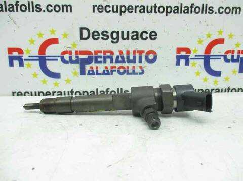 Foto 2ª: Inyectores Fiat Stilo 192A1000 (2002)