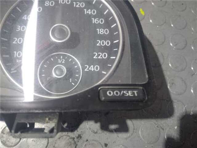 Foto 3ª: Cuadro de Instrumentos Volkswagen Touran 1.6 ADVANCE BLUEMOTION [1.6 LTR. - 77 KW TDI DPF] [CAYC]
