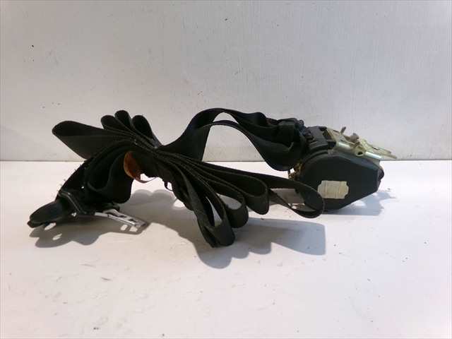 Foto 3ª: Cinturón Delantero Izquierdo Ford Focus 1.8 TDCI 1998-2004 [F9DA] (2001)