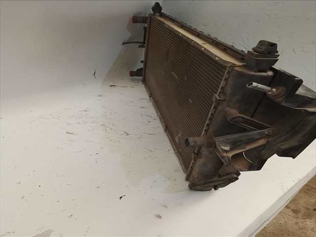 Foto 2ª: Radiador Motor Volkswagen Transporter 2.4 D J8820AB [D/AJA] (1998)