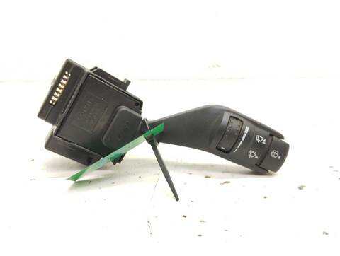 Mando Multifuncion Ford Focus AMBIENTE D) BERLINA 115CV 85KW
