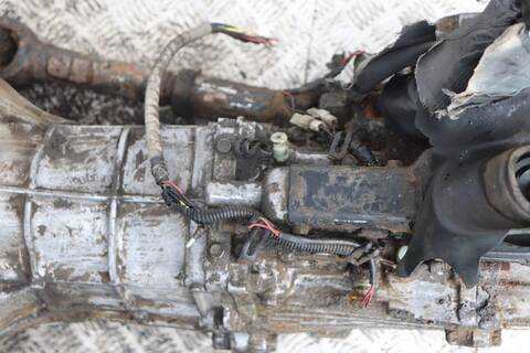 Foto 3ª: Caja Cambios Isuzu Trooper UBS 55 106CV 78KW (1989)