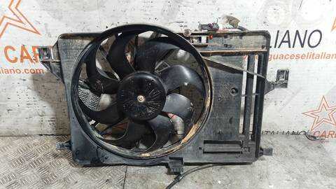 Foto 2ª: Electroventilador Ford Focus TITANIUM 125CV 92KW [M1DD] (2015)