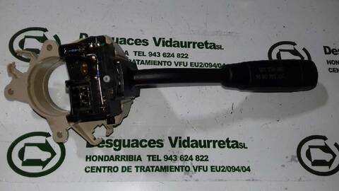 Foto 2ª: Mando Multifuncion Mercedes Clase C 160 C 200 COMPRESSOR 203.745) COUPE 163CV 120KW [M111955] (2001)