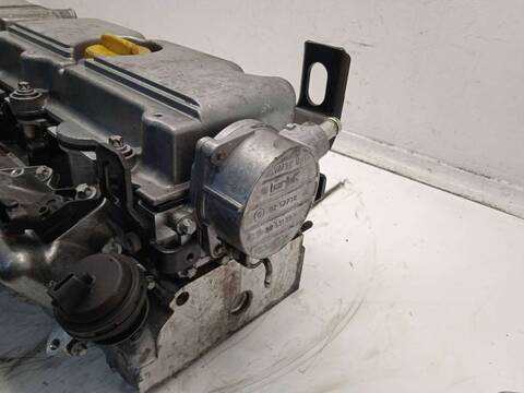 Foto 2ª: Culata Opel Sintra 2.2 16V DTI 116CV 85KW [X22DTH] (1998)