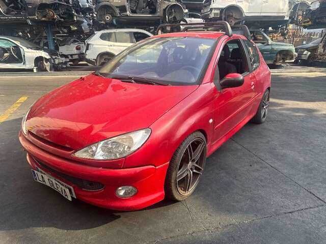 Mangueta Delantera Izquierda Peugeot 206 1.4I 16V 88CV 0CV
