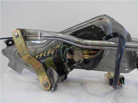 Foto 2ª: Motor Limpia Delantero Nissan Cabstar TL 110. 35 106CV 78KW [8D30D] (2000)