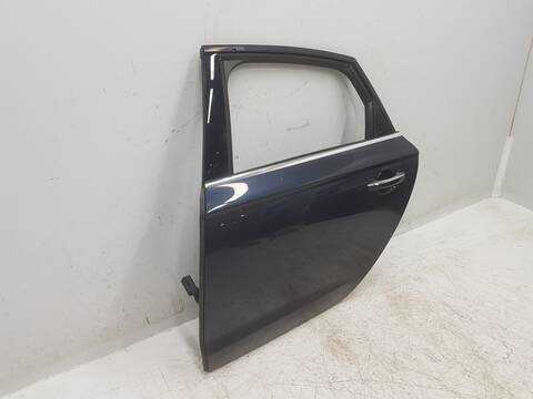 Foto 3ª: Puerta Trasera Izquierda Audi A6 2.0 TDI ULTRA 75CV 55KW
