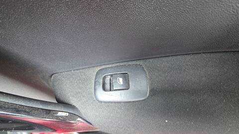 Botonera Elevalunas Citroen C3 SELECTION 95CV 70KW