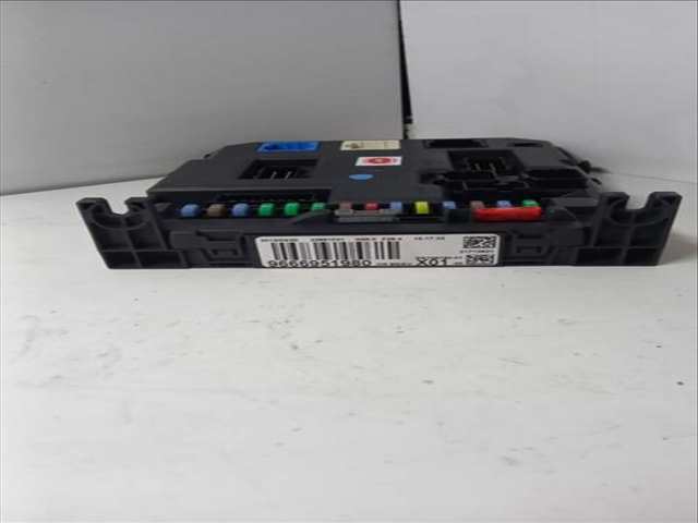 Foto 3ª: Caja Reles Fusibles Citroen DS3 9HP (2013)