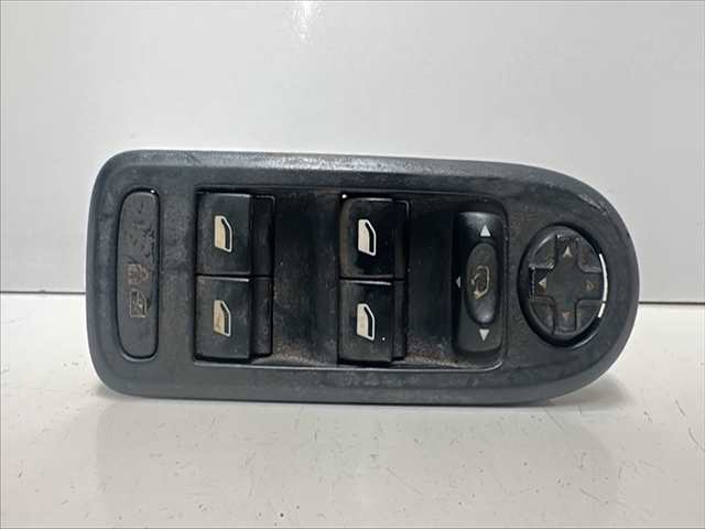 Botonera Elevalunas Peugeot 308 2.0 HDI