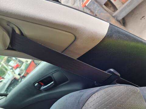 Cinturón Delantero Derecho Lexus IS 220D 177CV 130KW