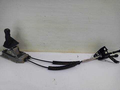 Foto 2ª: Palanca de Cambio Volkswagen Polo ADVANCE BLUEMOTION 90CV [CUSB] (2014)