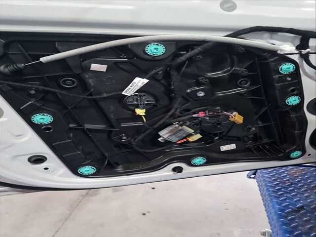 Elevalunas Eléctrico Delantero Izquierdo Skoda Octavia AMBITION 150CV