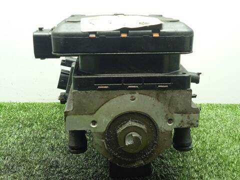 Foto 3ª: Bomba de Suspension Citroen C5 2.0 HDI DERHZB DERHZE) 109CV 80KW [RHZ] (2002)