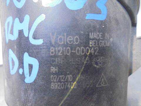 Foto 4ª: Faro Antiniebla Delantero Derecho Toyota Prius 1.8 16V CAT HIBRIDO) 99CV 73KW [2ZR] (2011)
