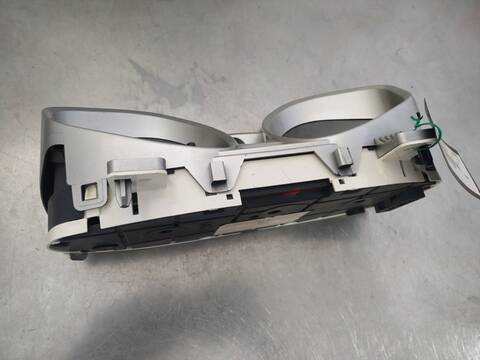 Foto 4ª: Cuadro de Instrumentos Ford Fiesta TITANIUM 95CV 70KW [TZJA] (2012)