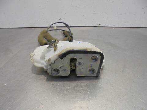 Foto 2ª: Cerradura Puerta Trasera Izquierda Honda Civic 2.2 I-CTDI COMFORT BERLINA 140CV 103KW [N22A2] (2008)
