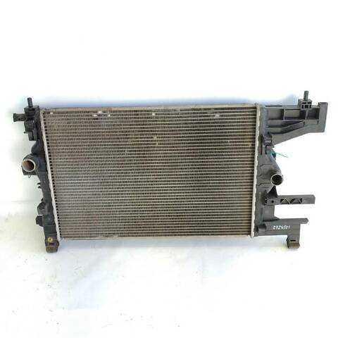 Radiador Motor Opel Astra 1.4 68)