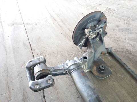 Foto 3ª: Puente Trasero Volkswagen Golf 1.9 TDI 105CV 77KW [BKC,BLS,BXE] (2005)