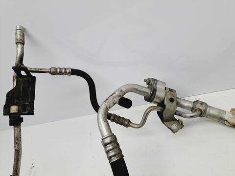 Foto 4ª: Tubos Aire Acondicionado Ford C Max 1.0 ECOBOOST CAT 125CV 92KW [M1DA] (2012)