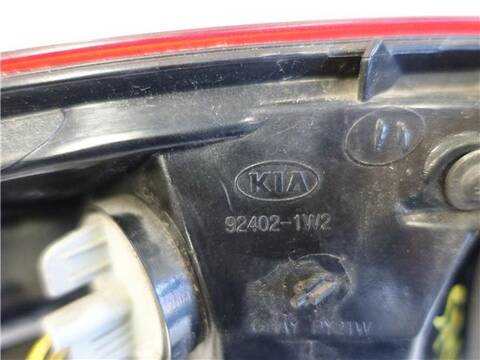 Foto 3ª: Piloto Trasero Derecho Kia Rio 1.2 BASIC 84CV 62KW [G4LA] (2016)