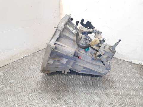 Foto 2ª: Caja Cambios Dacia Duster 1.5 DCI 109CV 80KW [K9K666] (2017)