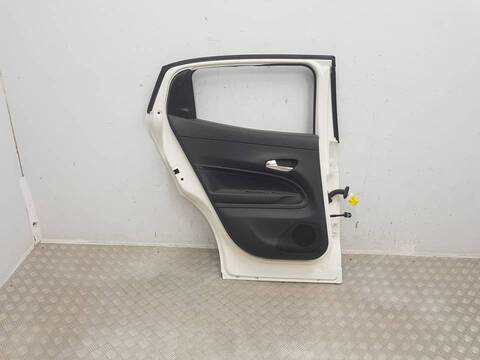 Foto 3ª: Puerta Trasera Izquierda Alfa Romeo Junior G