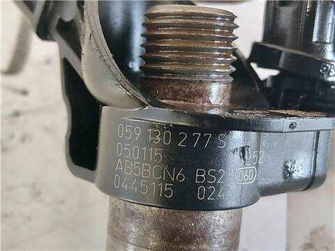 Foto 3ª: Inyectores Volkswagen Touareg 3.0 TDI V6 225CV 165KW [BKS] (2005)